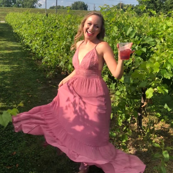 Meet your Posher, Briana - Picture 1 of 1